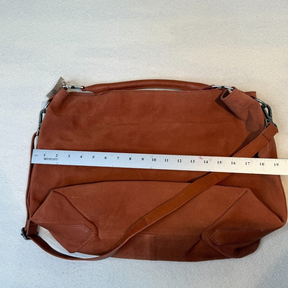 Free People Suzie Suede Slouchy Tote Bag Between Brown Rust Leather NWT - Picture 5 of 9